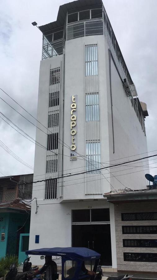 ホテル Tarapoto Hostal *** イキトス エクステリア 写真