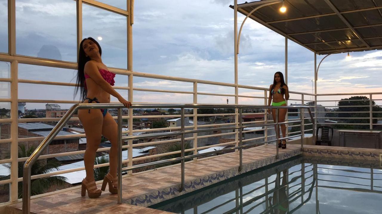 ホテル Tarapoto Hostal *** イキトス エクステリア 写真